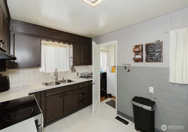 Photo 4 of Sale Pending at 3190 Bartolatz Rd W, Bremerton, WA 98312 | MLS# NWM2538248 | Listing updated on 2026-09-25