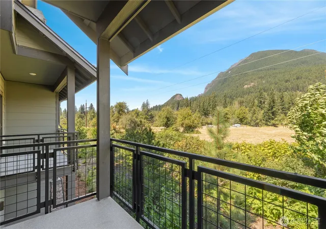Photo 1 of Townhouse for sale at 1976 Se 12th Street #1105, North Bend, WA 98045 | MLS# NWM2538274 | Listing updated on 2026-09-30