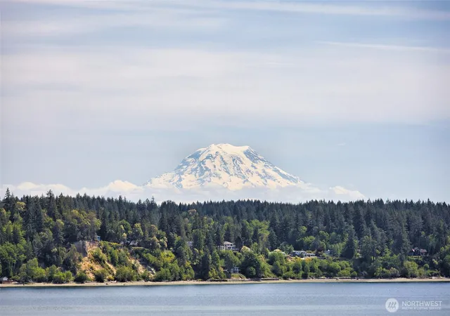 Photo 1 of Single family home for sale at 211 E Vineyard Crst Rd, Grapeview, WA 98546 | MLS# NWM2538299 | Listing updated on 2026-09-30