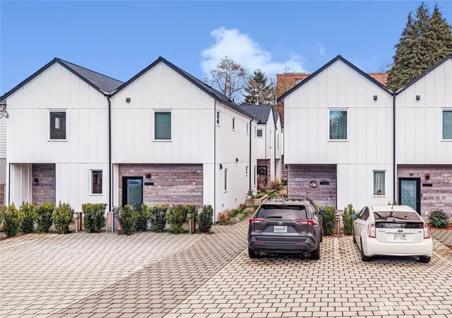 Photo 1 of Townhouse for sale at 10350 Wallingford Ave N #B, Seattle, WA 98133 | MLS# NWM2538334 | Listing updated on 2026-09-22