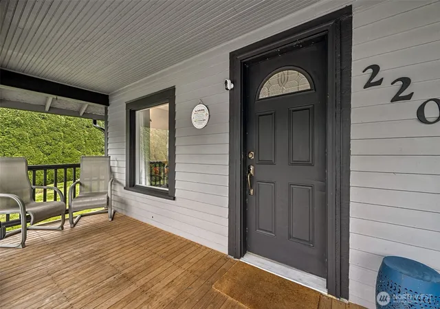 Photo 3 of Single family home for sale at 220 E Beck St, Mc Cleary, WA 98557 | MLS# NWM2538352 | Listing updated on 2026-09-27