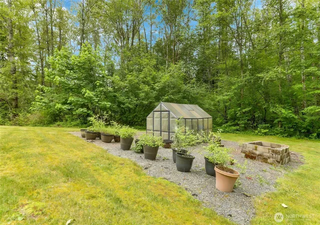 Photo 4 of Single family home for sale at 27630 NE Quail Crk Dr, Redmond, WA 98053 | MLS# NWM2538364 | Listing updated on 2026-09-20