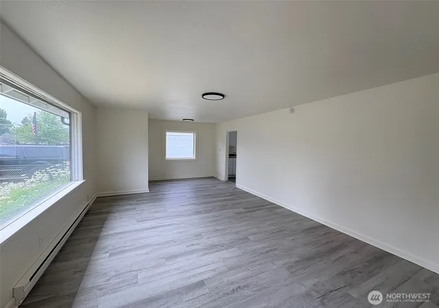 Photo 3 of Sale Pending at 511 20th, Longview, WA 98632 | MLS# NWM2538415 | Listing updated on 2026-09-25
