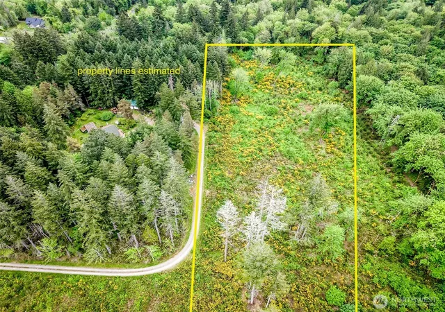 Photo 4 of Land for sale at 4 Lot 9th St SW, Lakebay, WA 98349 | MLS# NWM2538464 | Listing updated on 2026-09-22