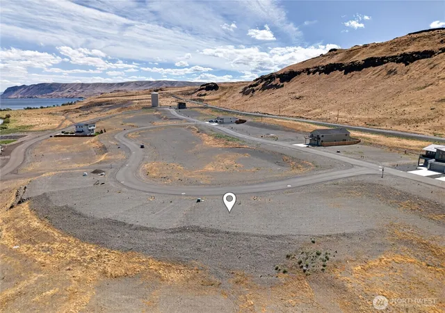 Photo 4 of Land for sale at 41 Basin Pointe Loop #98950, Vantage, WA 98926 | MLS# NWM2538484 | Listing updated on 2026-09-22