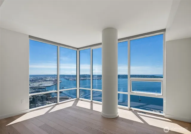Photo 1 of Condo for sale at 121 Stewart St #3105, Seattle, WA 98101 | MLS# NWM2538496 | Listing updated on 2026-09-22