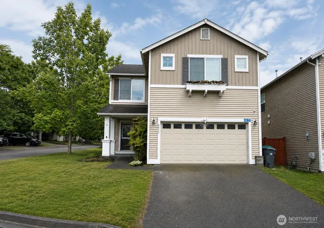 Photo 1 of Sale Pending at 4632 Shuksan, Mount Vernon, WA 98273 | MLS# NWM2538549 | Listing updated on 2026-09-25