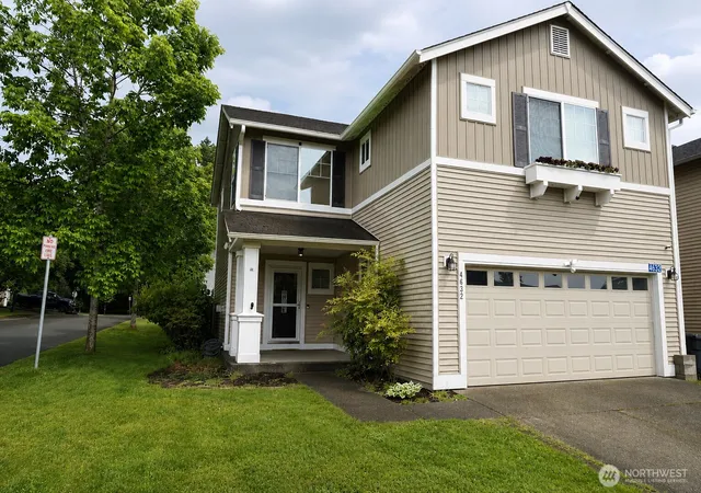Photo 2 of Sale Pending at 4632 Shuksan, Mount Vernon, WA 98273 | MLS# NWM2538549 | Listing updated on 2026-09-25