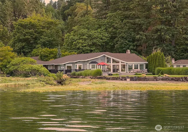 Photo 3 of Single family home for sale at 6591 NE N Shore Rd, Belfair, WA 98528 | MLS# NWM2538556 | Listing updated on 2026-09-22