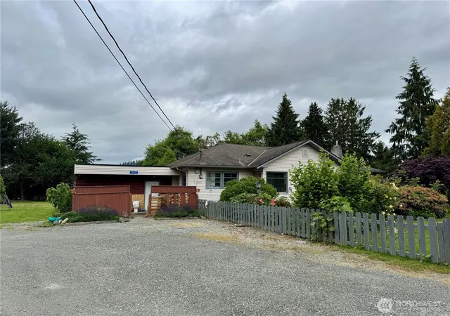 Photo 1 of Single family home for sale at 20423 State Route 20, Burlington, WA 98233 | MLS# NWM2538584 | Listing updated on 2026-09-22