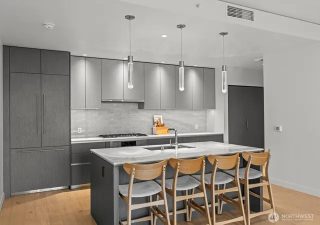 Photo 4 of Condo for sale at 2510 6th Avenue #2410, Seattle, WA 98121 | MLS# NWM2538622 | Listing updated on 2026-09-22