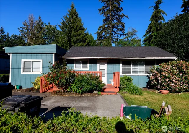 Photo 1 of Single family home for sale at 20411 56th Avenue W, Lynnwood, WA 98036 | MLS# NWM2538726 | Listing updated on 2026-09-22