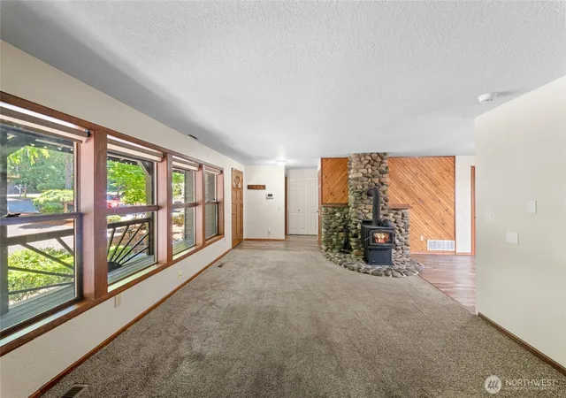 Photo 3 of Sale Pending at 211 E Aycliffe Dr, Shelton, WA 98584 | MLS# NWM2538744 | Listing updated on 2026-09-28