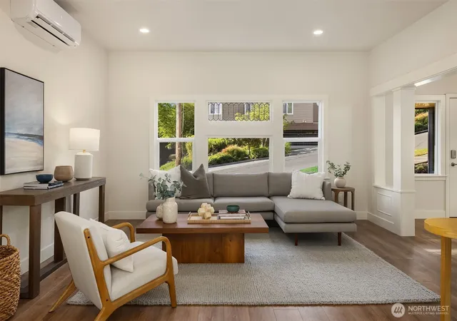 Photo 4 of Single family home for sale at 1307 W Boston St, Seattle, WA 98119 | MLS# NWM2538757 | Listing updated on 2026-09-28