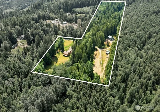 Photo 3 of Single family home for sale at 10025 333rd Avenue Se, Sultan, WA 98294 | MLS# NWM2538808 | Listing updated on 2026-09-22