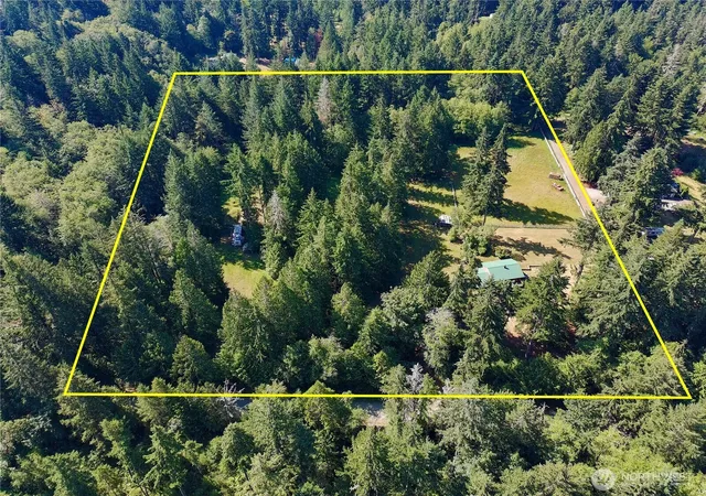 Photo 3 of Single family home for sale at 2606 128 Street Nw, Gig Harbor, WA 98332 | MLS# NWM2538945 | Listing updated on 2026-09-22