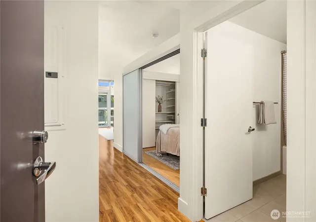 Photo 2 of Condo for sale at 2911 2nd Avenue #616, Seattle, WA 98121 | MLS# NWM2538961 | Listing updated on 2026-09-22
