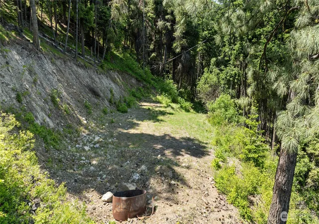Photo 3 of Land for sale at 1208 Rodeo Rd, Cle Elum, WA 98922 | MLS# NWM2538967 | Listing updated on 2026-09-22
