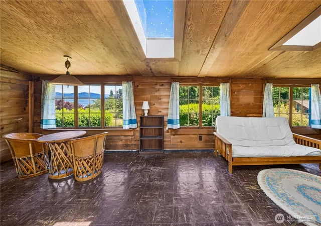 Photo 4 of Sale Pending at 6291 Seaway Holw Rd, Anacortes, WA 98221 | MLS# NWM2538997 | Listing updated on 2026-09-25
