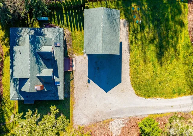 Photo 3 of Single family home for sale at 16059 Snee Oosh Rd, La Conner, WA 98257 | MLS# NWM2539028 | Listing updated on 2026-09-22