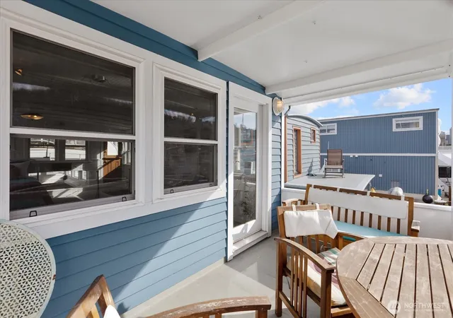 Photo 3 of Single family home for sale at 1900 Westlake Ave N #B20, Seattle, WA 98109 | MLS# NWM2539054 | Listing updated on 2026-09-22