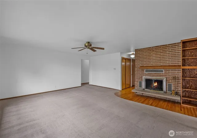 Photo 4 of Sale Pending at 26845 15th Avenue S, Des Moines, WA 98198 | MLS# NWM2539056 | Listing updated on 2026-09-04