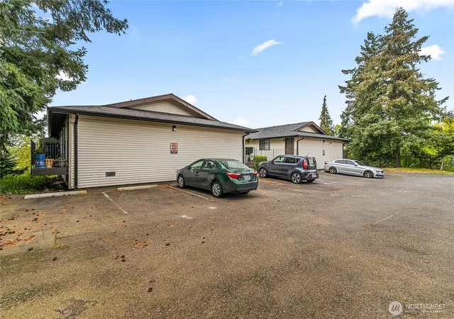 Photo 3 of Multi family home for sale at 1252 Nevada St, Bellingham, WA 98229 | MLS# NWM2539063 | Listing updated on 2026-09-22