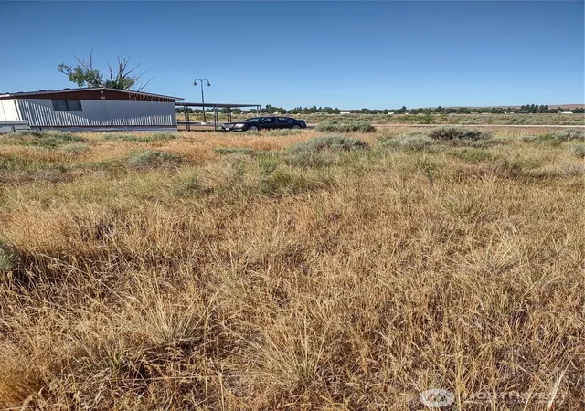 Photo 4 of Land for sale at 0 S Division St, Soap Lake, WA 98851 | MLS# NWM2539139 | Listing updated on 2026-09-22
