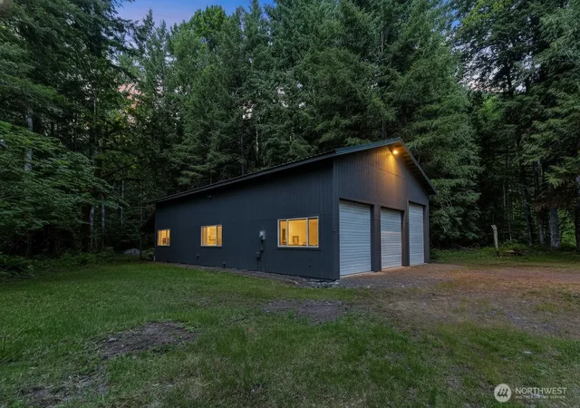 Photo 1 of Single family home for sale at 133 A Hinkle Tinkle Ln, Packwood, WA 98361 | MLS# NWM2539156 | Listing updated on 2026-08-07