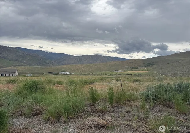Photo 3 of Land for sale at 300 Buckhorn Mountain Dr, Pateros, WA 98846 | MLS# NWM2539191 | Listing updated on 2026-09-22