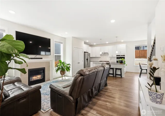 Photo 3 of Single family home for sale at 1797 Ashby Ave Nw, Poulsbo, WA 98370 | MLS# NWM2539231 | Listing updated on 2026-09-22