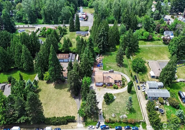 Photo 3 of Single family home for sale at 12909 158th Avenue Se, Renton, WA 98059 | MLS# NWM2539233 | Listing updated on 2026-09-22