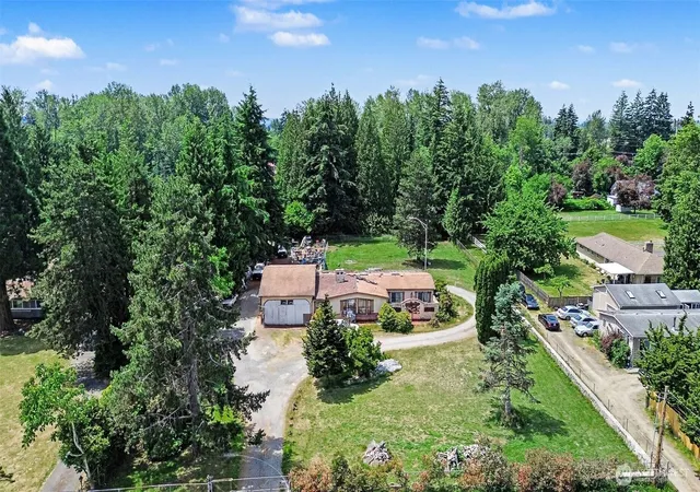 Photo 3 of Single family home for sale at 12909 158th Avenue SE, Renton, WA 98059 | MLS# NWM2539233 | Listing updated on 2026-09-22