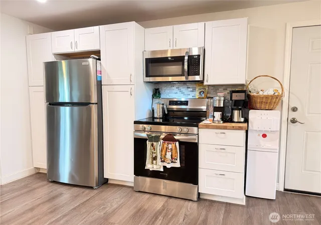 Photo 3 of Single family home for sale at 915 19th Avenue, Oroville, WA 98844 | MLS# NWM2539238 | Listing updated on 2026-09-28