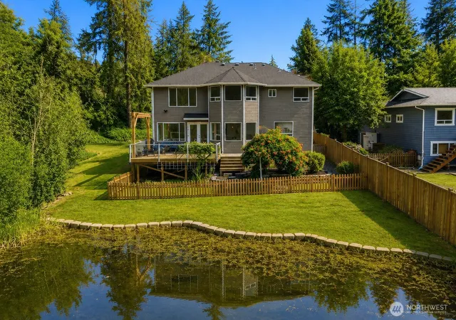Photo 2 of Single family home for sale at 2921 128th Street Se, Everett, WA 98208 | MLS# NWM2539261 | Listing updated on 2026-09-18