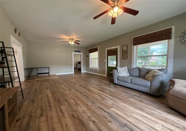 Photo 3 of Sale Pending at 416 E Spring St, Dayton, WA 99328 | MLS# NWM2539298 | Listing updated on 2026-09-23