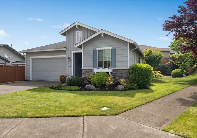 Photo 2 of Single family home for sale at 4740 Orcas St Ne, Olympia, WA 98516 | MLS# NWM2539299 | Listing updated on 2026-10-02