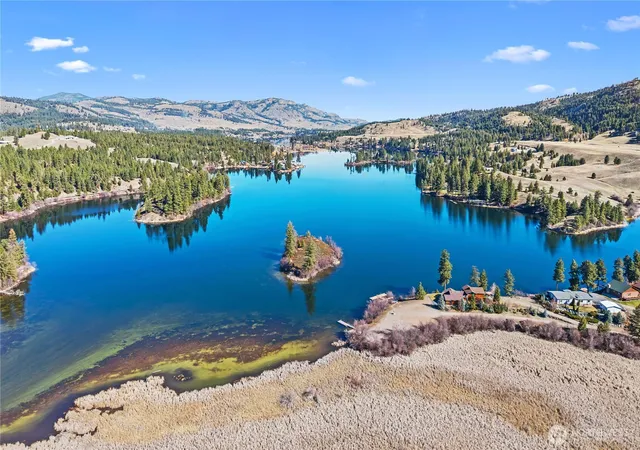 Photo 2 of Sale Pending at 81 Curlew Dr, Republic, WA 99166 | MLS# NWM2539307 | Listing updated on 2026-09-25