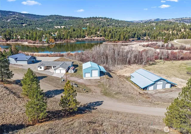 Photo 3 of Sale Pending at 81 Curlew Dr, Republic, WA 99166 | MLS# NWM2539307 | Listing updated on 2026-09-25