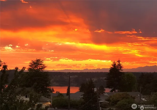 Photo 3 of Sale Pending at 625 N Jackson Ave #B36, Tacoma, WA 98406 | MLS# NWM2539309 | Listing updated on 2026-09-25