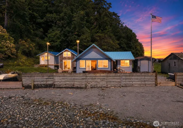 Photo 2 of Single family home for sale at 2 S Pilchuck Ave, Hat Island, WA 98206 | MLS# NWM2539342 | Listing updated on 2026-09-22