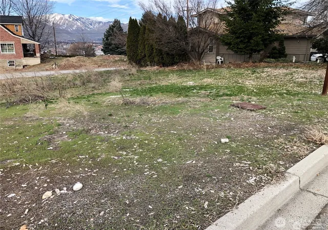 Photo 2 of Land for sale at 1084 Corum Cir, East Wenatchee, WA 98802 | MLS# NWM2539425 | Listing updated on 2026-09-22