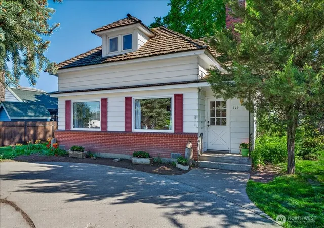 Photo 1 of Sale Pending at 709 Marshall St, Davenport, WA 99122 | MLS# NWM2539453 | Listing updated on 2026-09-25