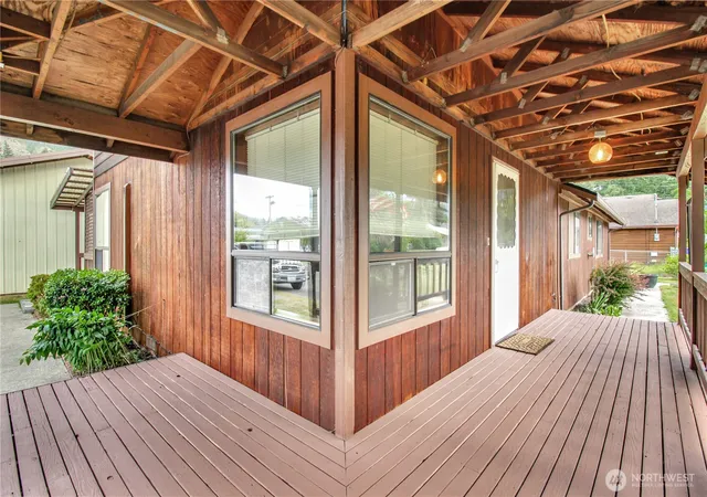 Photo 3 of Single family home for sale at 930 Commercial Ave, Darrington, WA 98241 | MLS# NWM2539474 | Listing updated on 2026-09-23