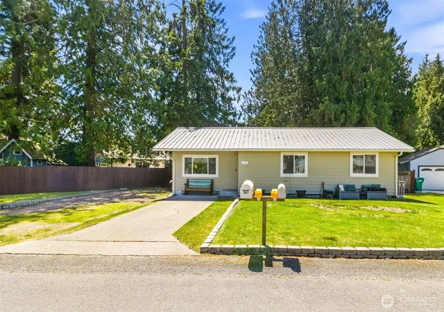 Photo 1 of Single family home for sale at 5730 146th Street Ne, Marysville, WA 98271 | MLS# NWM2539484 | Listing updated on 2026-09-22