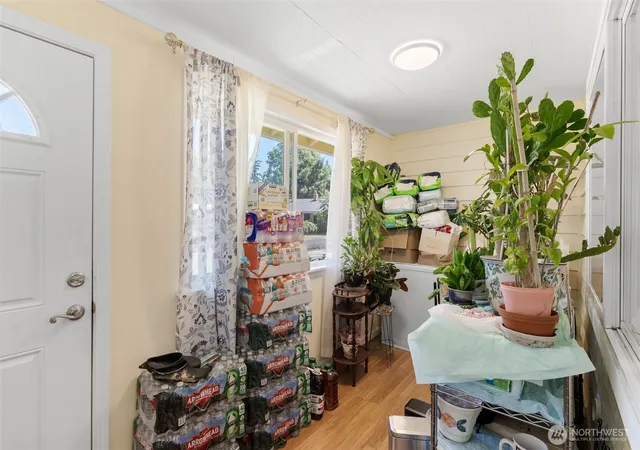 Photo 2 of Single family home for sale at 30621 8th Place S, Federal Way, WA 98003 | MLS# NWM2539501 | Listing updated on 2026-09-22