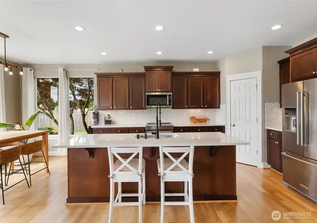 Photo 2 of Single family home for sale at 17845 Irwin St Sw, Rochester, WA 98579 | MLS# NWM2539524 | Listing updated on 2026-09-30