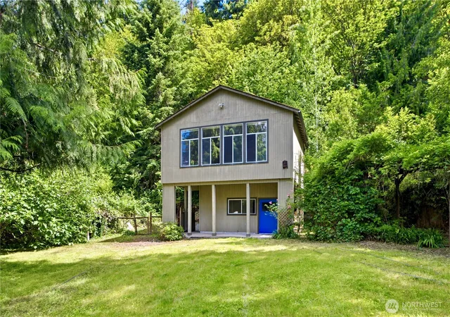 Photo 3 of Single family home for sale at 19926 Ne Union Hl Rd, Redmond, WA 98053 | MLS# NWM2539544 | Listing updated on 2026-09-22