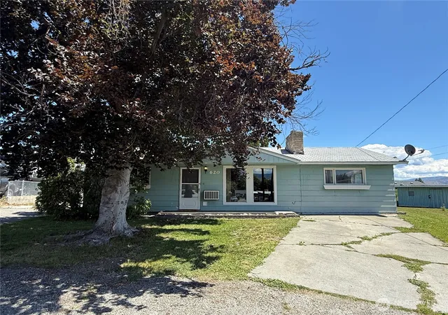 Photo 1 of Single family home for sale at 620 Skyview Dr, Omak, WA 98841 | MLS# NWM2539613 | Listing updated on 2026-09-22
