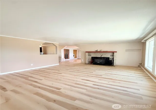 Photo 3 of Single family home for sale at 620 Skyview Dr, Omak, WA 98841 | MLS# NWM2539613 | Listing updated on 2026-09-22